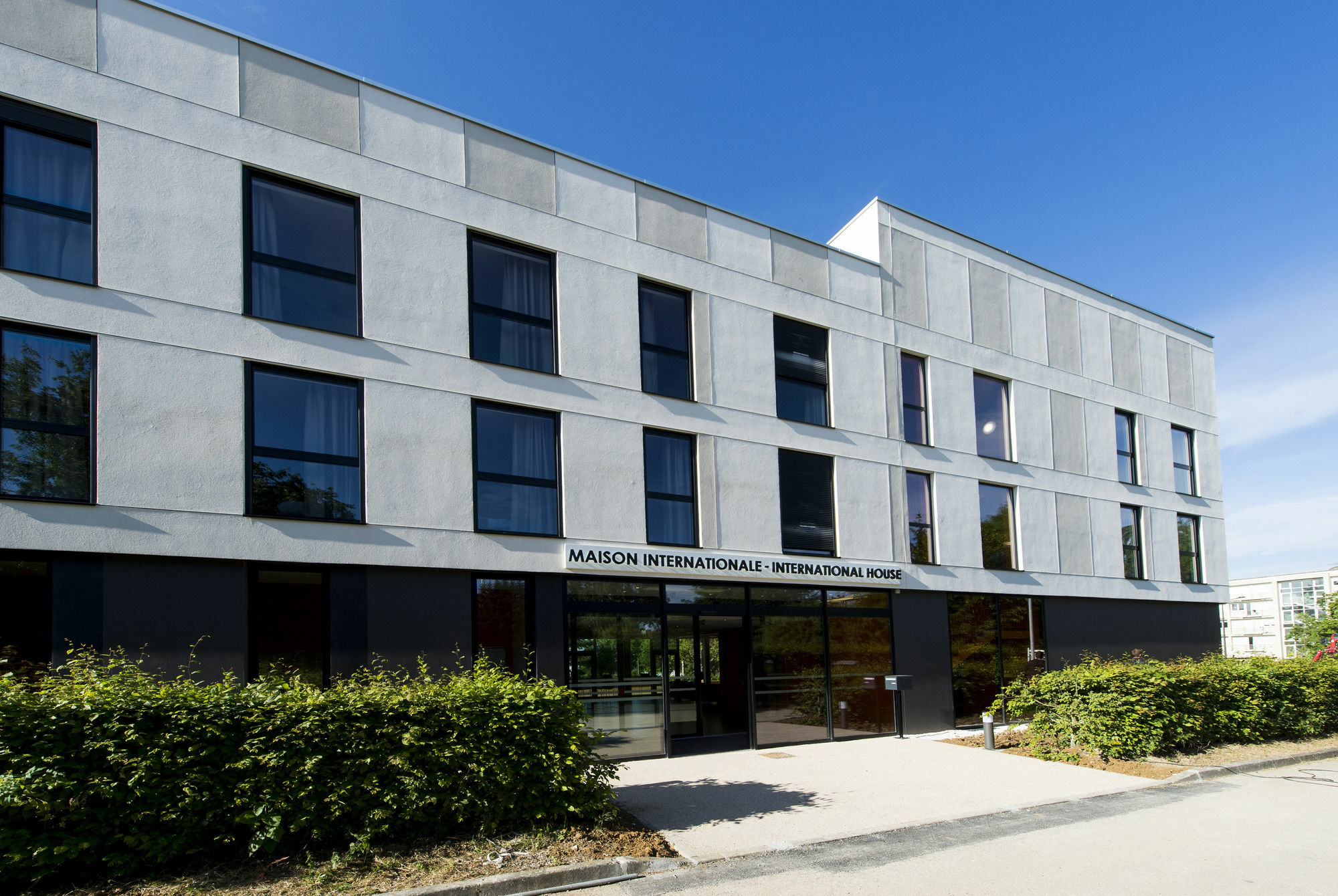 Adonis Dijon Maison Internationale Экстерьер фото